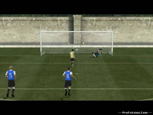 Как отбивать пенальти в FIFA 13